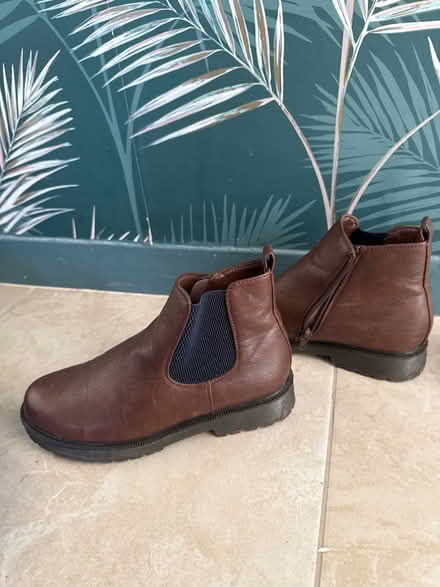 Photo of free F&f uk4 boots (SW8) #2