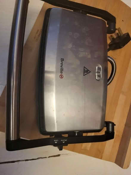 Photo of free Toasty maker (West Croydon CR0) #2