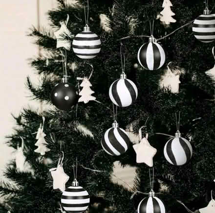Photo of Black & white stripe baubles (Blackburn) #1