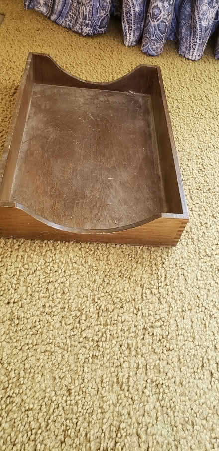 Photo of free wooden paper tray, zipcode 20905 #1