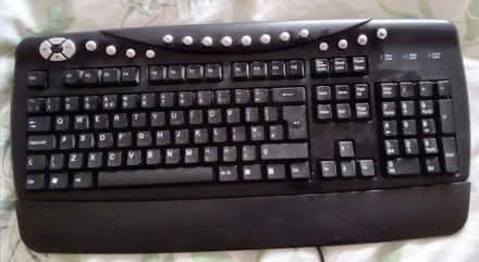 Photo of free Keyboard and mouse (Emsworth PO10) #1