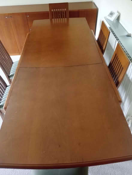 Photo of free Extendable Dining Table (Mill Hill Circus NW7) #2