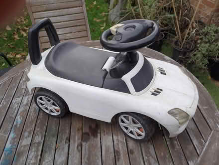 Photo of free Toddlers Ride on Car (Waterlooville PO8) #1
