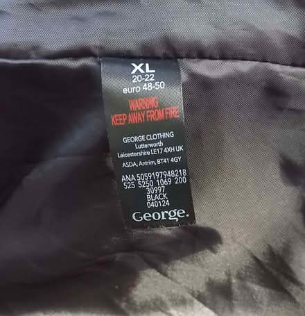 Photo of free Ladies coat (Twyford RG10) #3