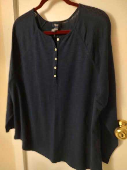 Photo of free Navy blue top (Odenton) #1