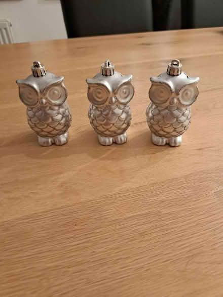 Photo of free Three Owl Tree Decorations (Woodley RG5) #1