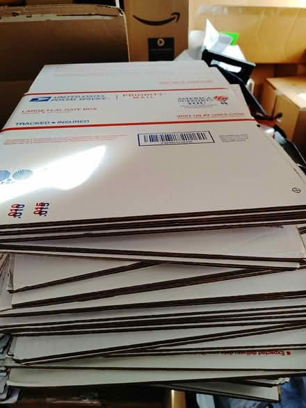 Photo of free Shipping packing boxes & mailers (Warren) #2
