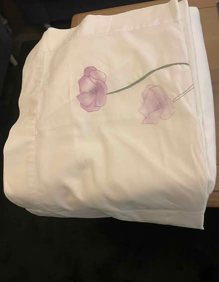 Photo of free Duvet Covers, 2 Single, 1 Kingsize & Cushion Covers (CT5) #2