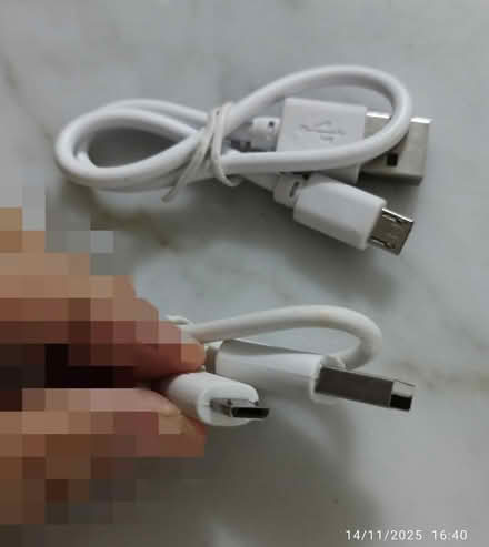 Photo of free Assorted charging cables (Tpy) #3