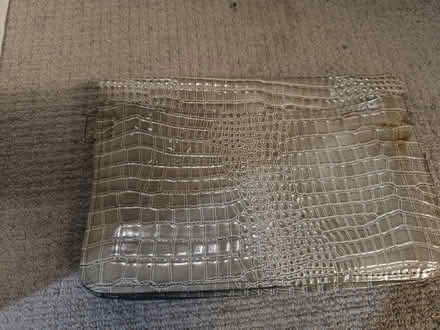 Photo of free Green clutch bag (Upper Norwood SE19) #2