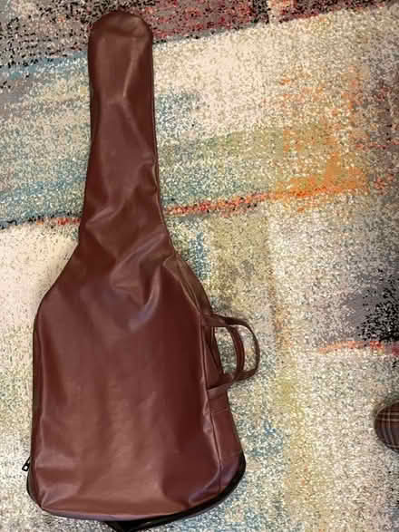 Photo of free Guitar nylon strung (Danbury CM3) #2