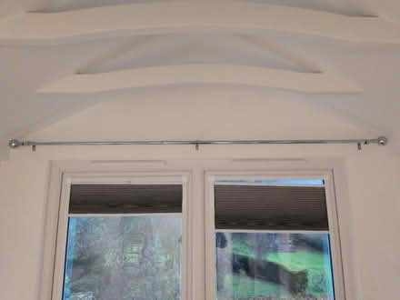 Photo of free Chrome adjustable curtain rail (EN11 - Hoddesdon) #2