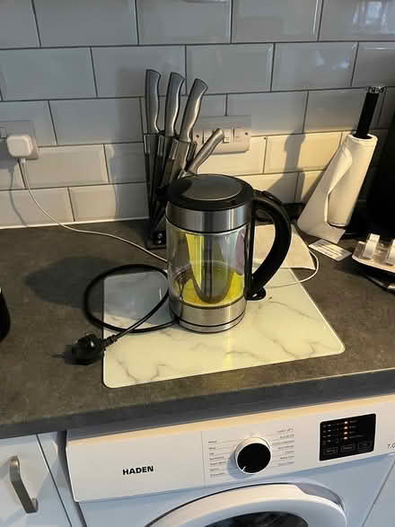 Photo of free Glass kettle (Edinburgh EH4) #1