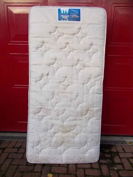 Photo of free single bed (Buckstone EH10) #2