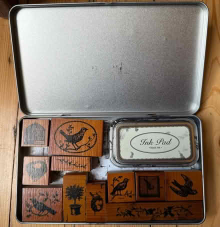 Photo of free Wooden rubber stamps, birds & nests (Pollokshields, G41) #2