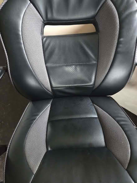 Photo of free Office chair (New Ash Green DA3) #2