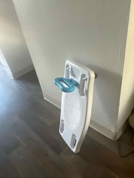 Photo of free Shower bench (Kirkland drive Sunnyvale) #1