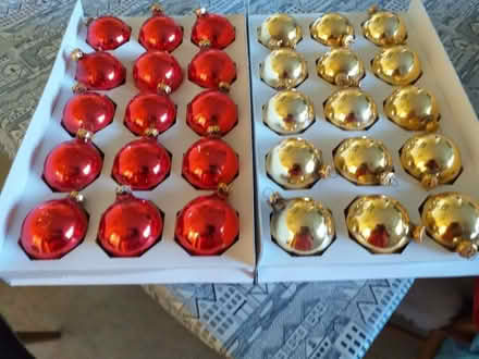 Photo of free Christmas baubles (AB10) #1