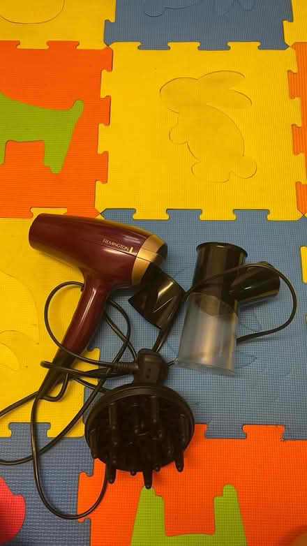 Photo of free Remington Hairdryer (E17) #1
