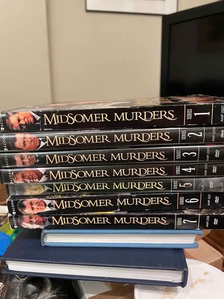 Photo of free Midsomer Murders DVD seasons 1-13 (Grmnt Dist, Manhattan or Bronx) #2