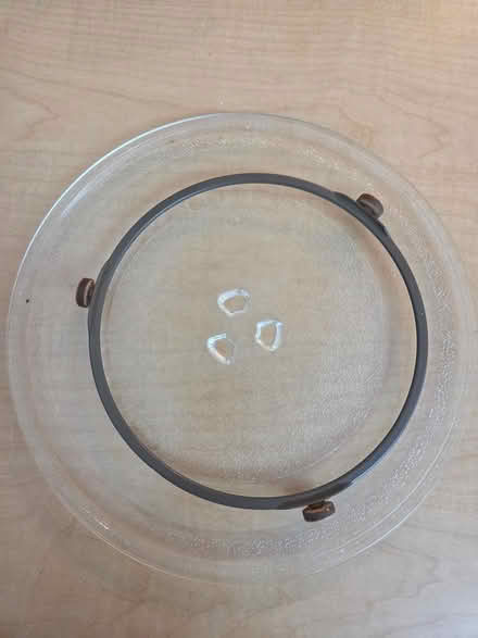 Photo of free Glass turntable for microwave (Wellington village) #1