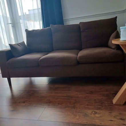 Photo of free Sofa (Erith DA8) #1
