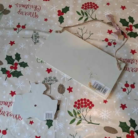 Photo of free Home decor (RAF Valley LL65) #2