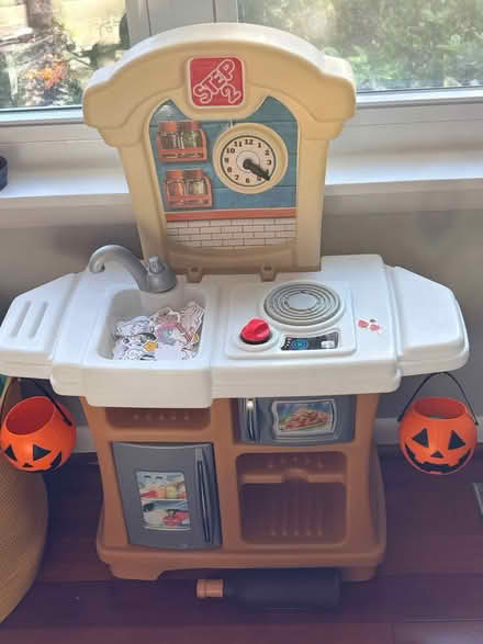 Photo of free Play kitchen (Shamus ct) #1