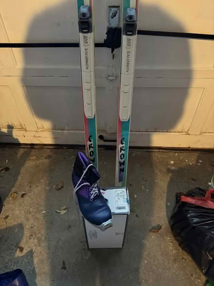 Photo of free XC skis and boots (no poles) (Old Hurley Outskirts) #1