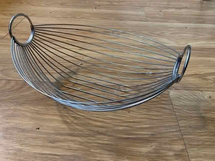 Photo of free Metal fruit bowl (Norbury SW16) #1
