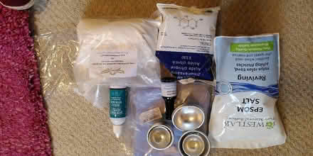 Photo of free Bath bomb set (Bussage GL6) #1
