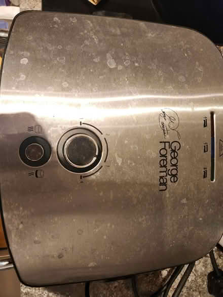 Photo of free George foreman grill (Wimbledon park SW19) #1