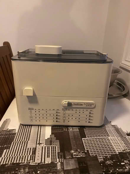 Photo of free Sunbeam Juicer/Smoothie Maker (E5) #1