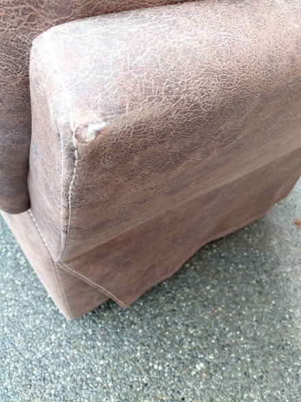 Photo of free Recliner (Juanita (Kirkland)) #4