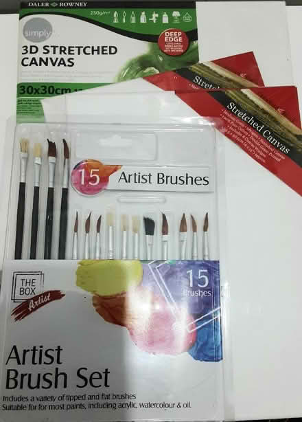 Photo of free Large Artist Set (Chapel Allerton LS7) #2