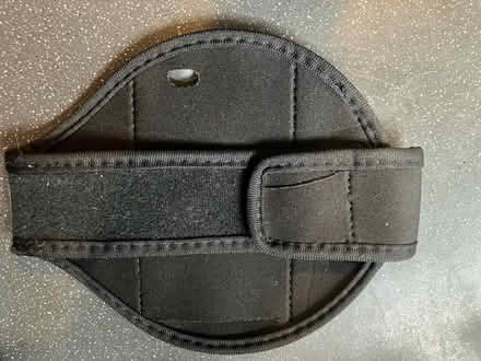 Photo of free Fitness mobile phone holder (ME1) #2