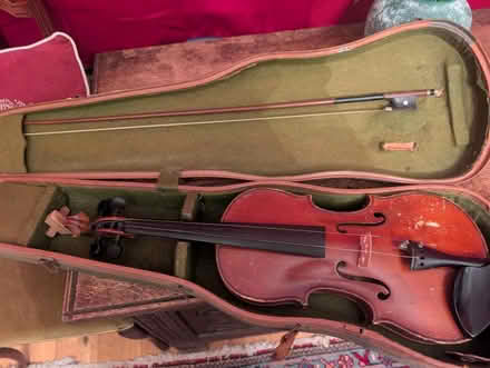 Photo of free Old child's violin (Neasden NW10) #1
