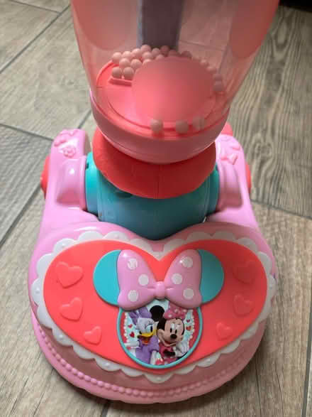 Photo of free Kids mini mouse play hoover (Kingston) #4