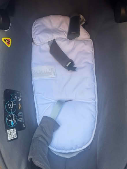 Photo of free Maxi cosi jade car seat (Sw20) #2