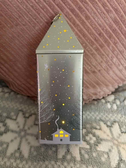 Photo of free Xmas house (Axminster) #1