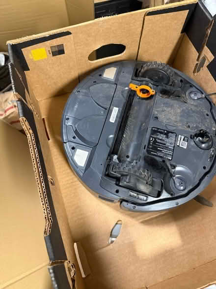 Photo of free Robot vacuum (Alameda) (West side) #1