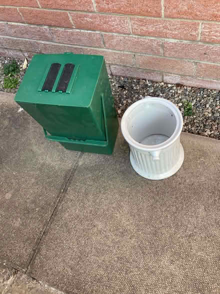 Photo of free Green Indoor Compost container (Oswestry SY11) #1