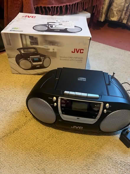 Photo of free JVC cd/cassette/radio player (Hobson NE16) #2
