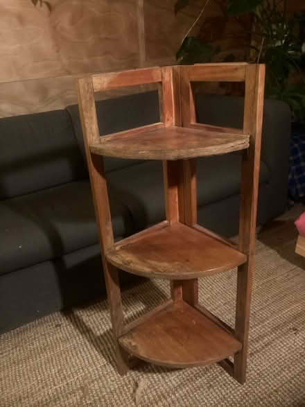 Photo of free Foldable shelf (Lower Clapton) #2