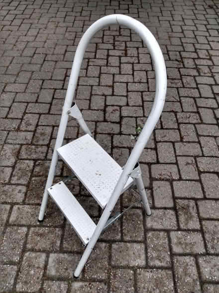 Photo of free Foot Stool (Near Baseline Rd. & Clyde Ave.) #1