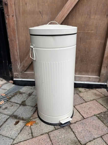 Photo of free Garbage Bin (KT24) #1