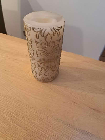 Photo of free Christmas Candle (Woodley RG5) #1