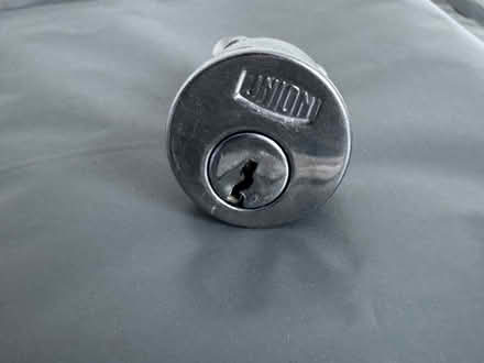 Photo of free Union cylinder lock + 3 keys (KT3 New Malden) #2