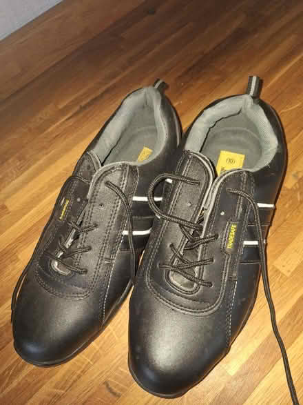 Photo of free steel toecap shoes (Hibaldstow) #1