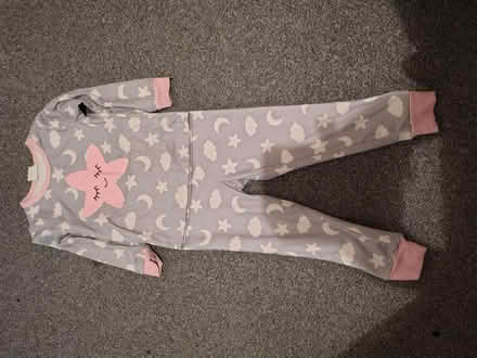 Photo of free Toddler clothes (2 years +) (B18) #2